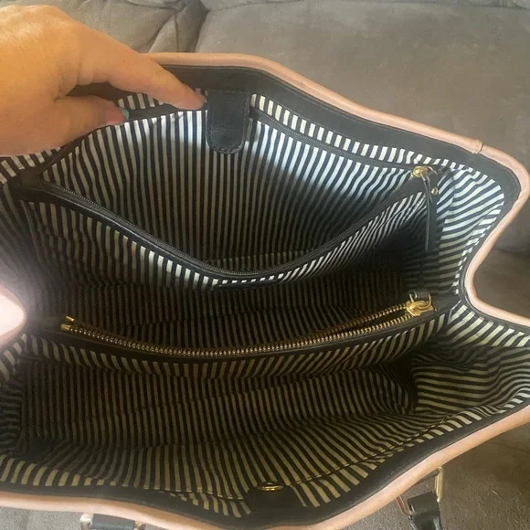 Kate Spade Blush and Black Shoulder Bag - Picture 12 of 14